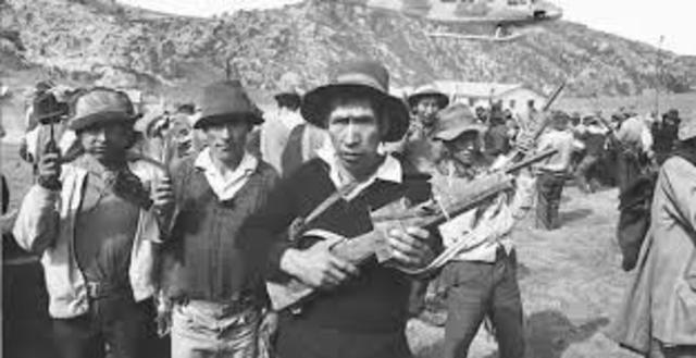Perú: acciones guerrilleras de Sendero Lumi- noso