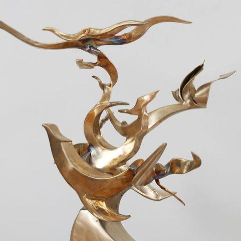 Junior Museum: Sculpture de Richard Hunt