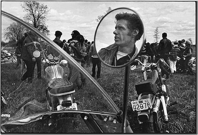 La prisión y el mundo libre: fotografías de Danny Lyon