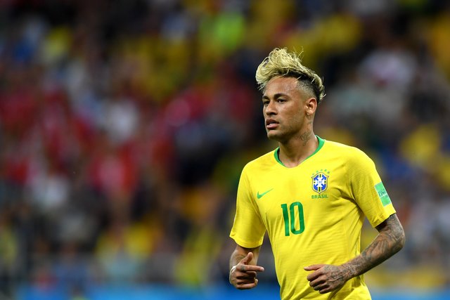 PER (Sofía) Nace el futbolista Neymar