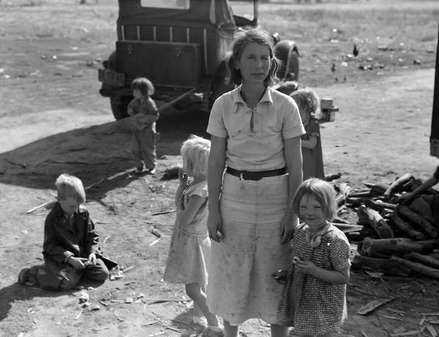 Dorothea Lange   1895-1965