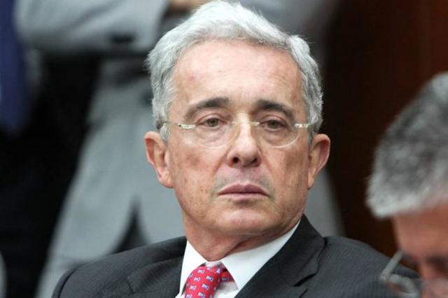 NAC Alvaro Uribe Gana la presidencia de Colombia