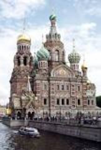 St. Petersburg became the capital of Russia under Peter the Great