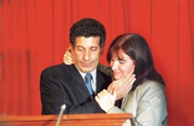 Renuncia Chacho Álvarez