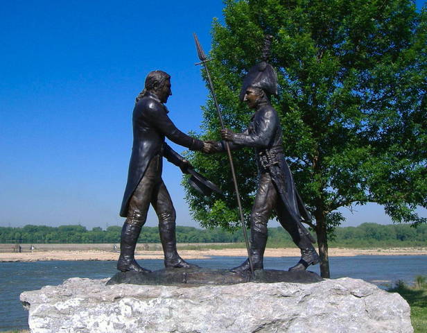 Lewis & Clark reach the Pacific Ocean