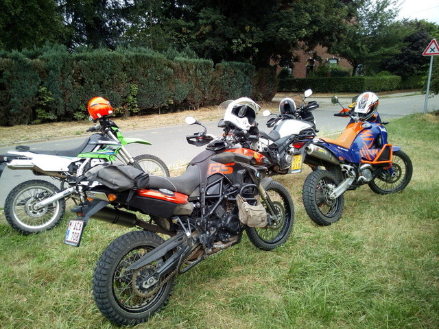 En TRAIL avec Ténéré, Episode 5: 215km! :-D