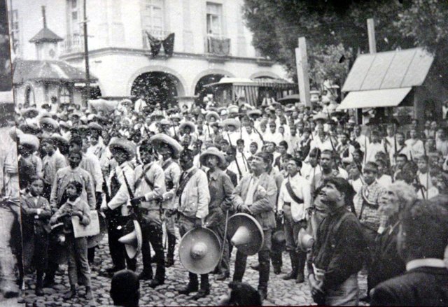 levantamientos de huerta, villa y Carranza al norte y zapata al sur, por la justicia y libertad
