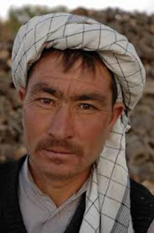 Baba's family adopt Ali