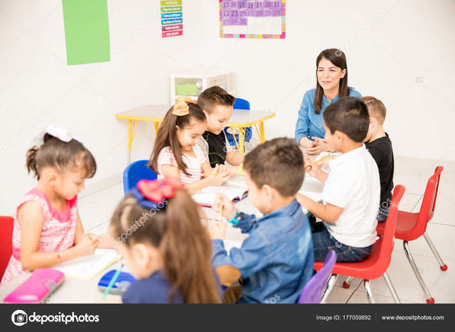 TRABAJANDO CON MIS ESTUDIANTES