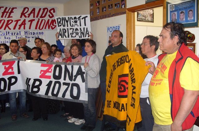 Workplace Project Rejects Arizona Law SB 1070 in Press Conference.