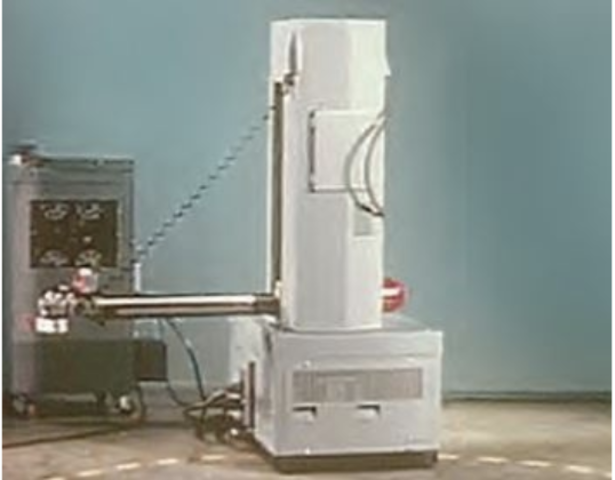 Primer Robot cilíndrico