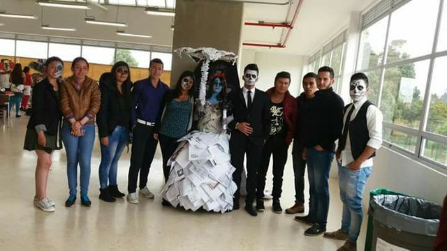 Dia de disfraces en el SENA