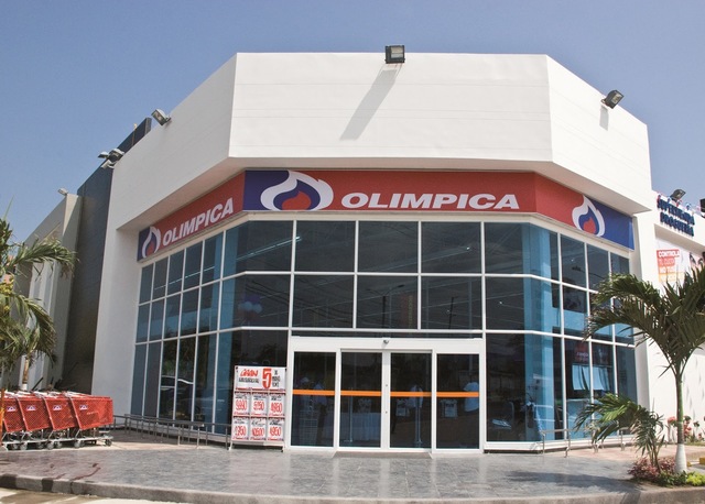 Apertura de la segunda supertienda