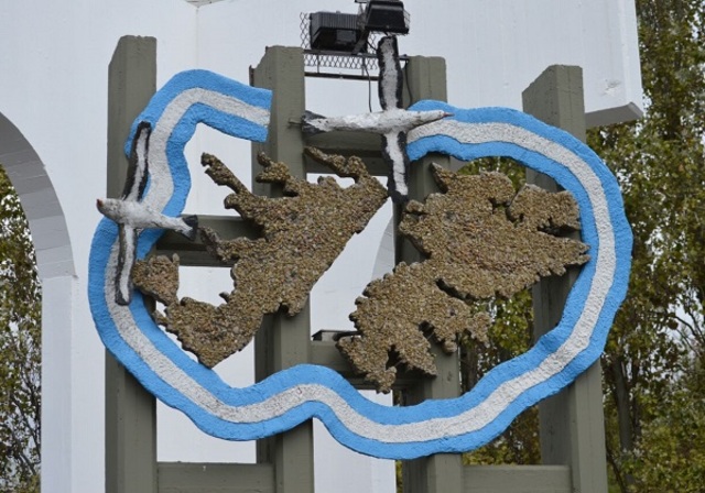 Primer monumento en la Argentina a los Caídos en Malvinas