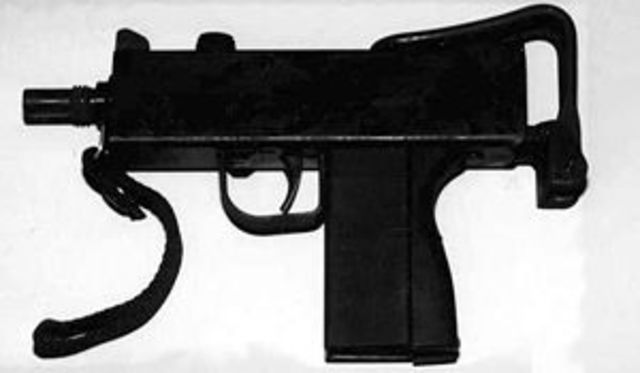 mac-11