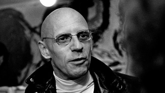 Michel Foucault "Historiador, psicólogo, filósofo y teórico social."