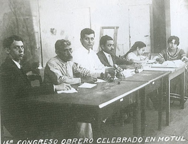 Inicio del gobierno de Carrillo Puerto