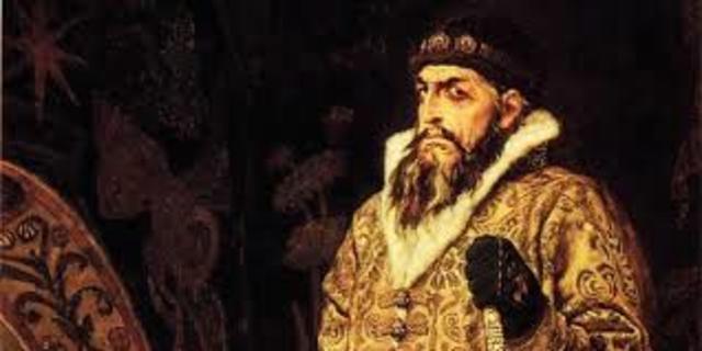 Ivan IV intento someter mediante la violencia a los nobles