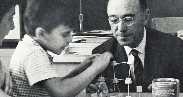 JEROME BRUNNER Teoría del Aprendizaje Significativo