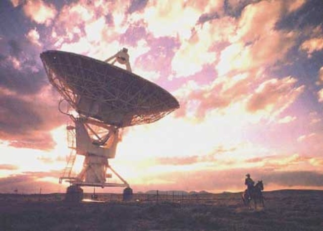 Primer enlace de comunicaciones vía microondas