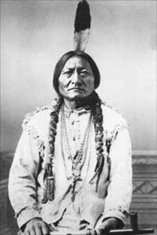 Sitting Bull surrenders to U.S. army and goes to Standing Rock reservation