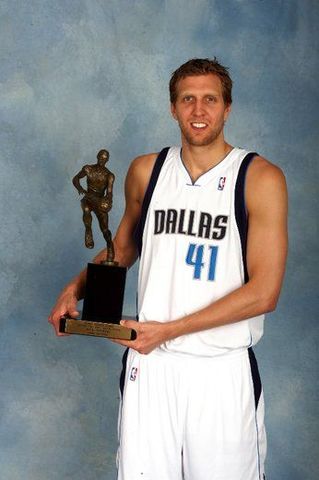 Dirk wins the MVP