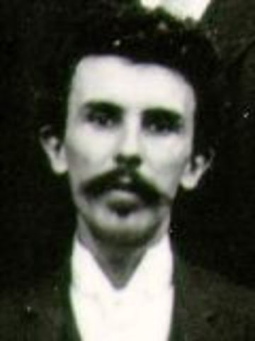 William Dickson was given the job of inventing the kinetoscope because he was a photographer