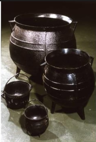 COOKING POT