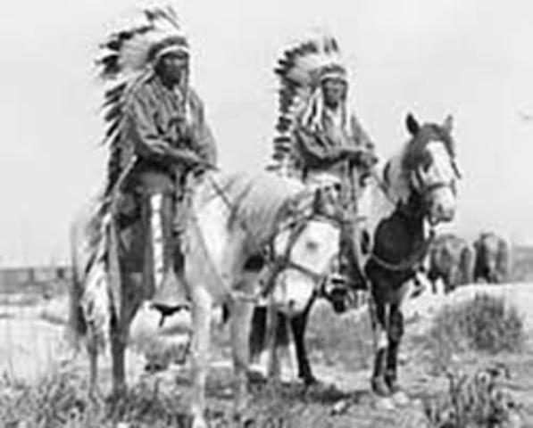 Sitting Bull performs in Wild West Show with Buffalo Bill Cody
