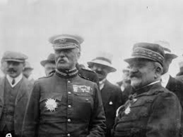 Army generals had to be banned from going ‘over the top’