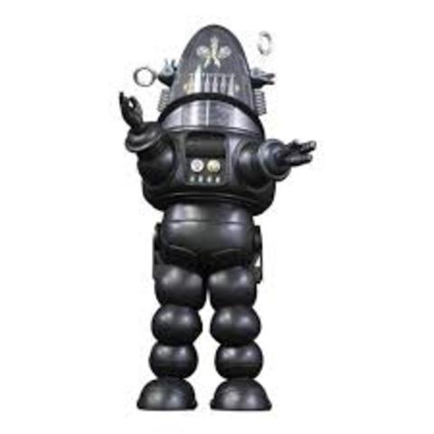 Robbie, SPD-13 (Speedy), QT1 (Cutie), DV-5 (Dave), RB-34 (Herbie), NS-2 (Néstor), NDR (Andrew), Daneel Olivaw