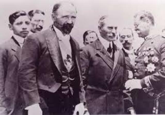 Por fin dos candidatos para la Presidencia! :O