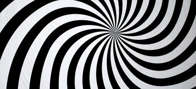 Estudios de Freud son sobre la hipnosis