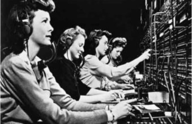 Primer pizarra telefónica manual