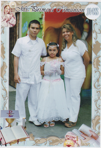 MI PRIMERA COMUNIÓN
