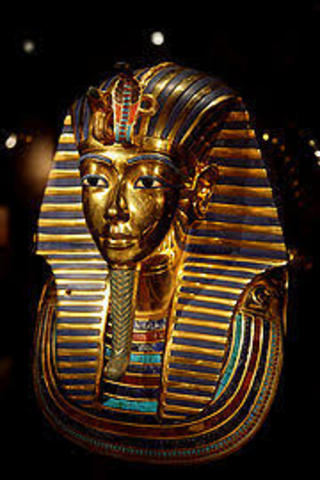 Tutankhaton =Tutankhamón
