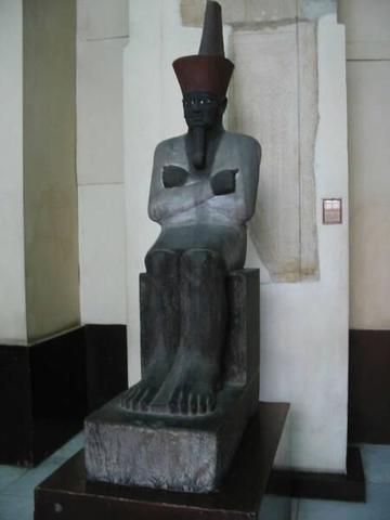 Estatua de Mentuhotep, Deir el Bahari (fecha aproximada 2020 a.C.)
