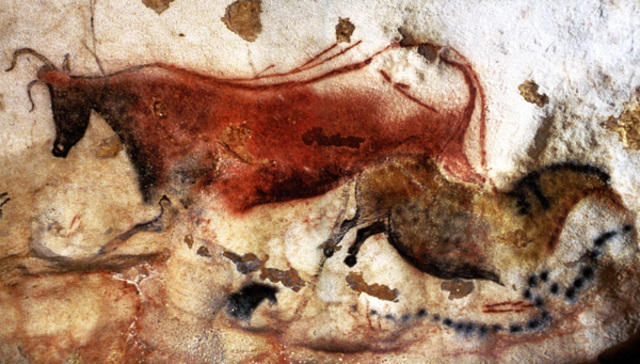 Lascaux Cave Painting (Cave Art)