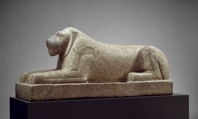 Recumbent Lion (Old Kingdom)