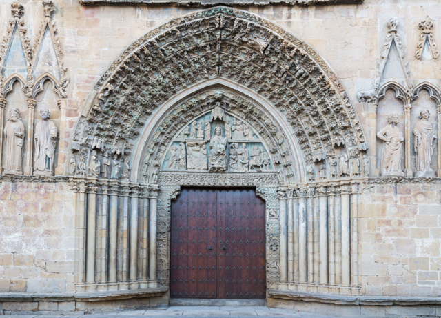 Pórtico de Santa María de los Reyes (Gótico español)