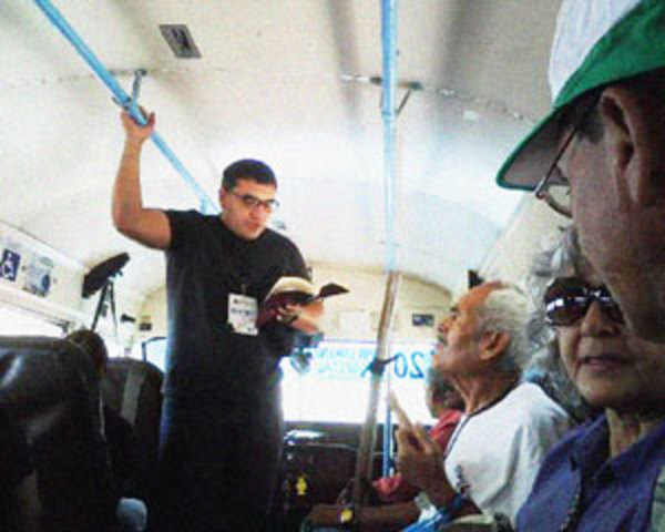 Movimiento escritos por ciudad juarez