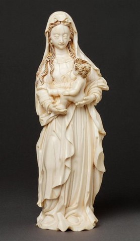 Virgin and Child ivory carving (Gothic)