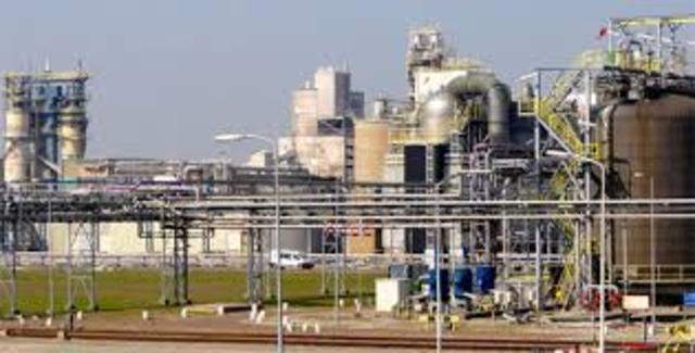 Distilleries and refineries In 1761