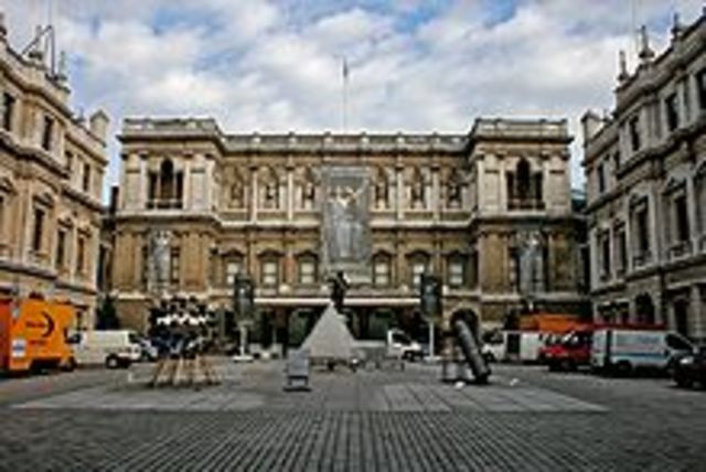Royal Academy of Arts founded