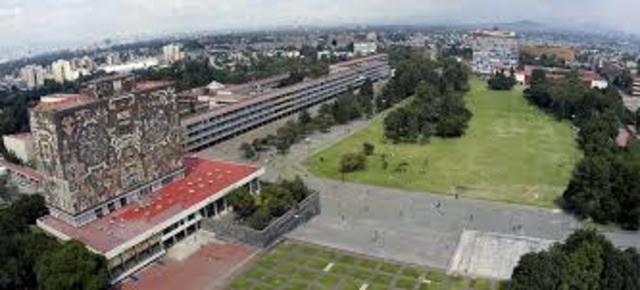 Inicio de la construcción de Ciudad Universitaria