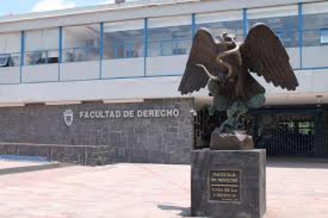La Escuela de Derecho se convirtió en Facultad de derecho