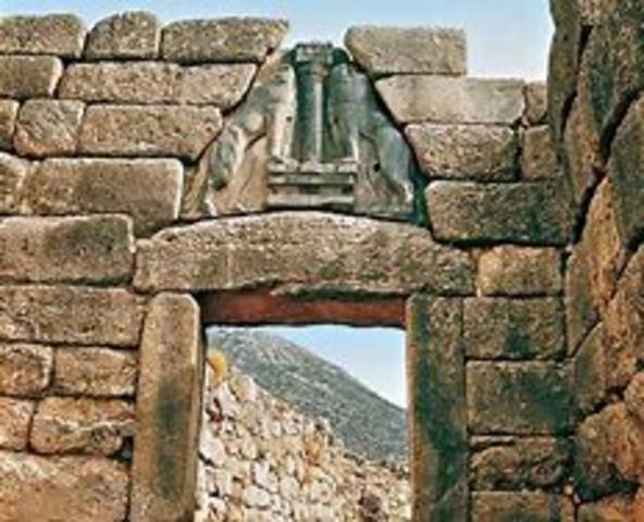 Destrucción de palacios micénicos