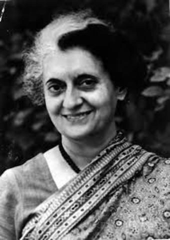 Indira Gandhi, política.