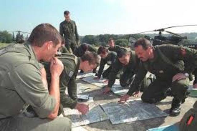 Francia comienza la Operación Gavilán para expulsar a los libios del territorio del Chad