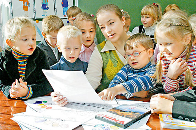 EDUCACION Y SOCIALIZACION